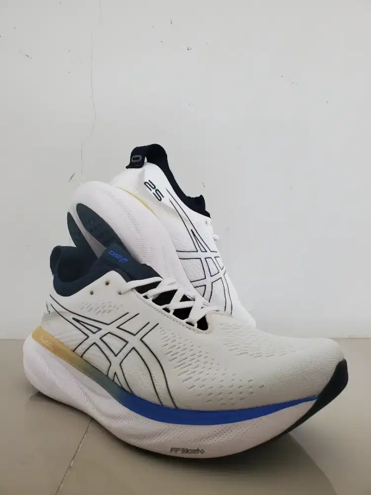Asics Gel Nimbus 25, Size 42,5