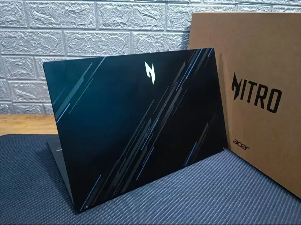 Laptop gaming acer nitro V15 ANV15 fullset no minus