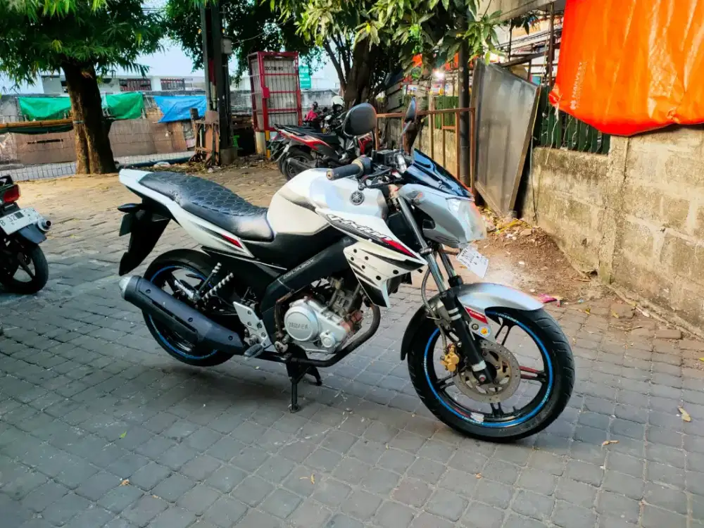 Yamaha Vixion 150cc Pajak Hidup Tahun 2015