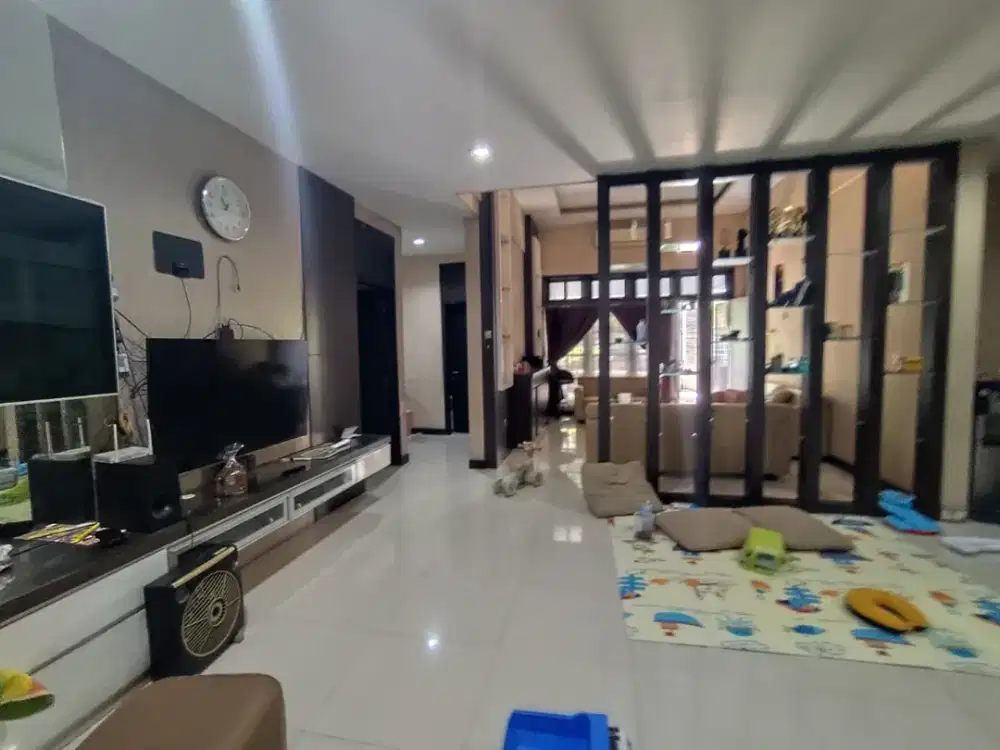 Rumah plus kos  Full Furnish  di Kendangsari,cocok untuk kantor dekat Raya