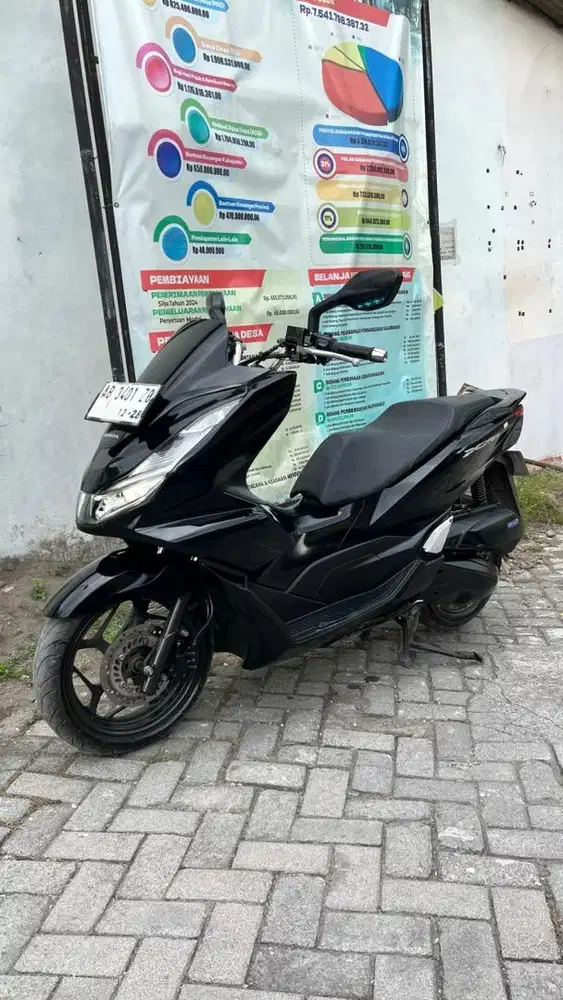 Honda pcx 160 tahun 2023