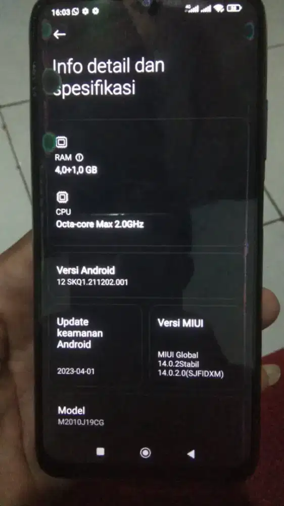 Siapa cepat aja poco m3 ram 4/64gb kondisi siap pakai,nett