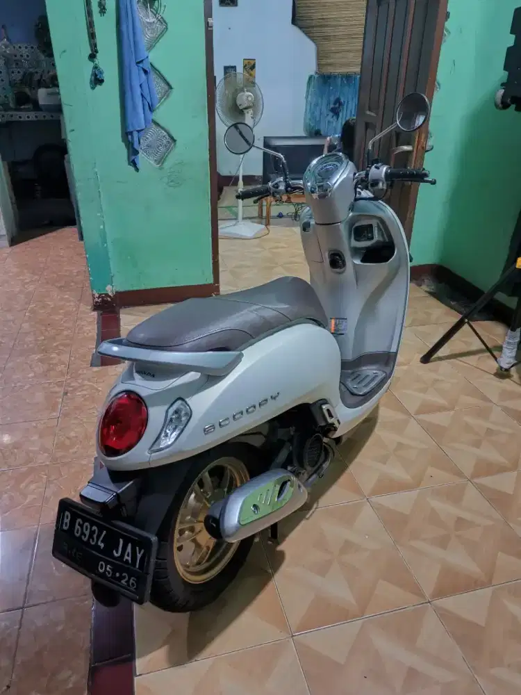 Jual motor Scoopy tahun 2021