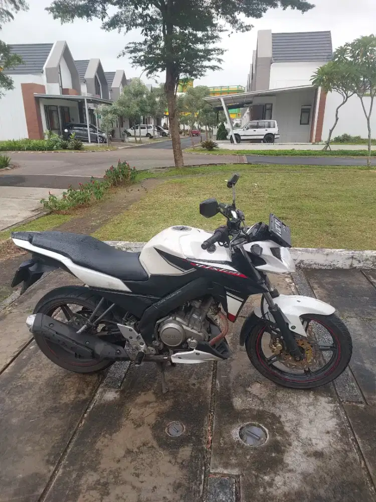 Vixion 2015 putih nego