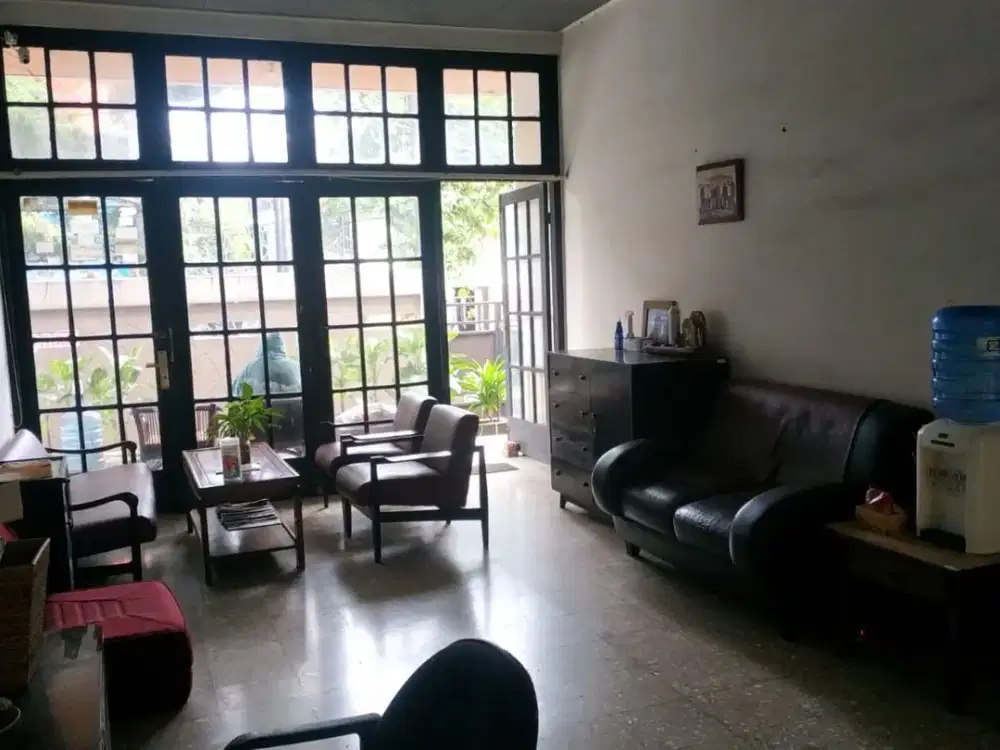 DIJUAL CEPAT RUMAH KOSTDI KAWASAN KAMPUS & KAWASAN BISNIS DAERAH CIKUTRA KOTA BANDUNG