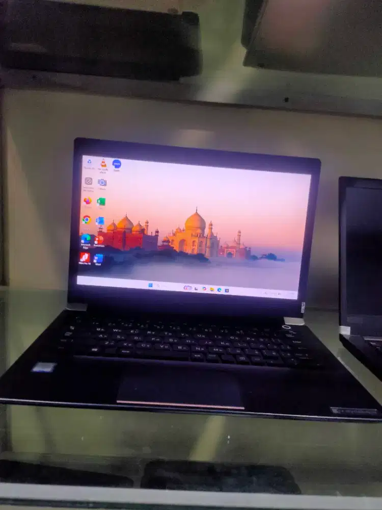 Core i5 RAM 16GB touchscreen Toshiba dynabook