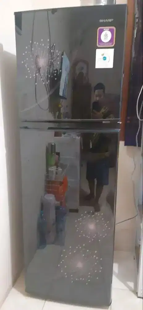 KULKAS SHARP 2 PINTU