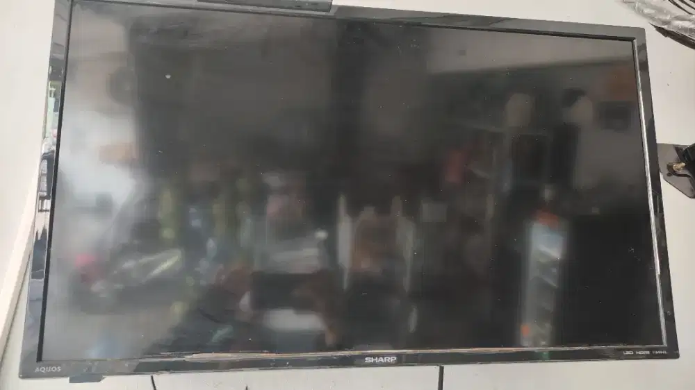 TV sharp 32inch