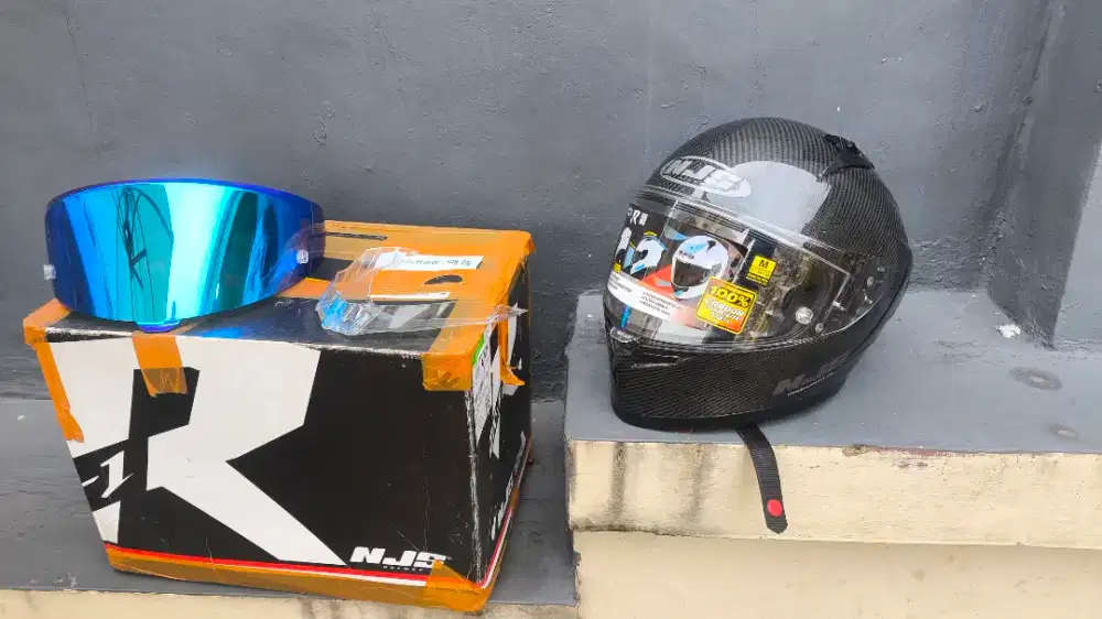 Helm NJS ZX1R Carbon