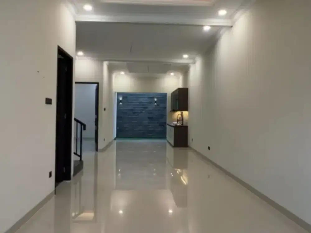Dijual Rumah 2 Lantai bagus dan siap huni di Joglo, jakarta Barat
