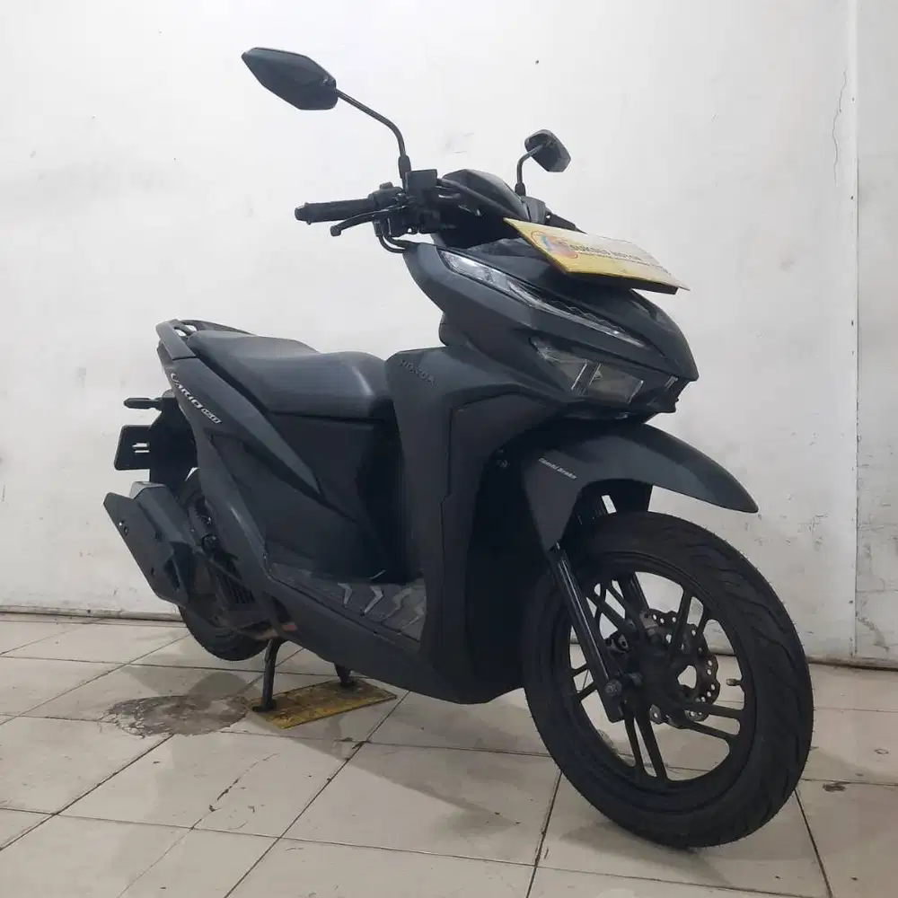 HONDA VARIO 150 KEYLESS THN 2019 BISA CASH KREDIT ATAU TUKAR TAMBAH