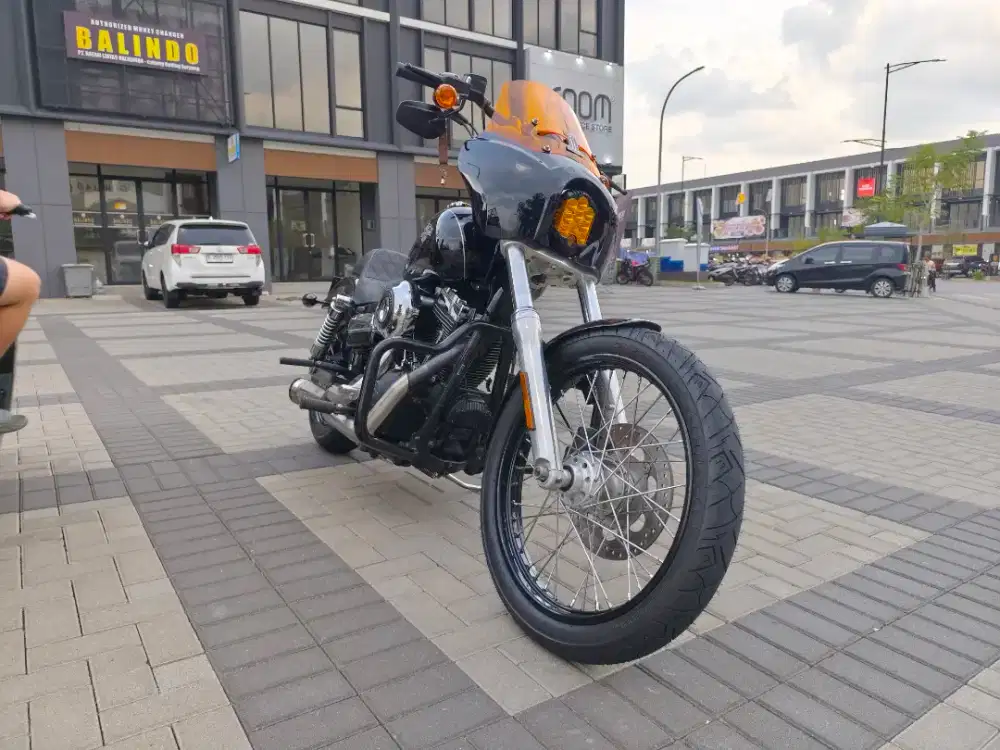 LOW ODO MULUS SIAP GAS Harley Davidson Dyna Wide Glide 103 VIN 2017
