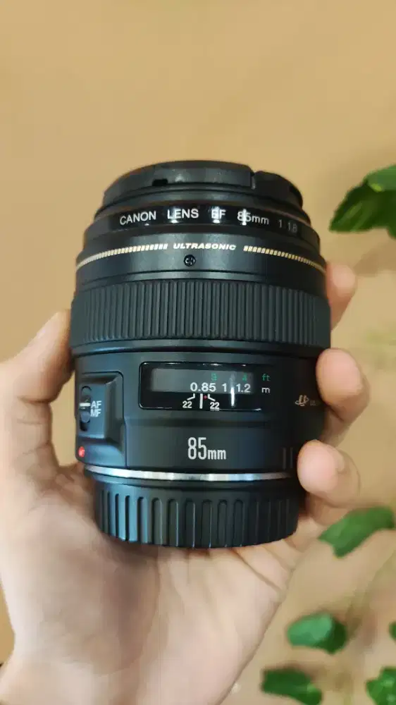 Lensa Canon EF 85mm F1.8 USM Good Condition