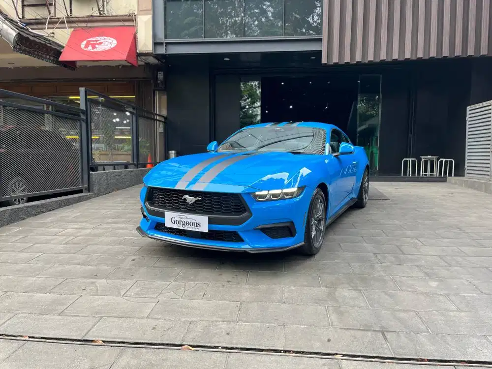 Ford Mustang Ecoboost NIK 2025