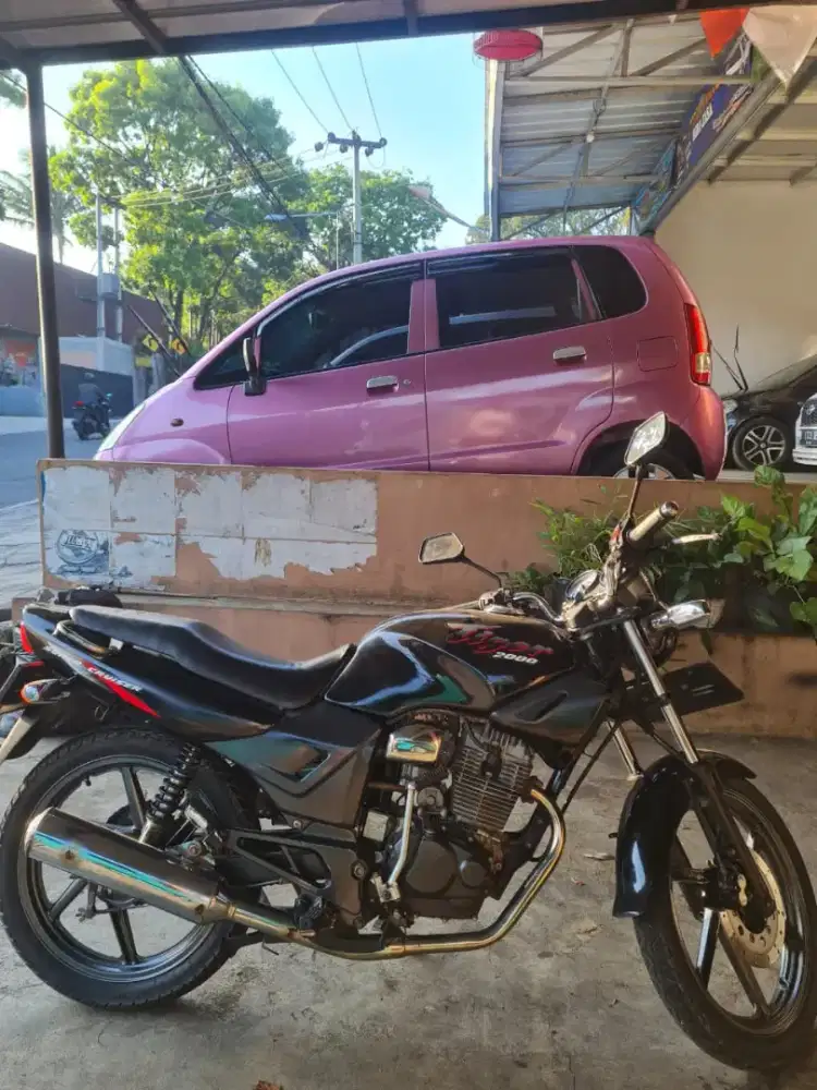 Honda Tiger 2000