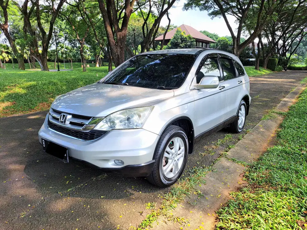 JUAL CASH HONDA CRV 2.4 AUTOMATIC AT 2010 SILVER CR-V