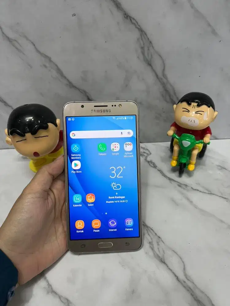 Samsung J7 2016 Hp carger