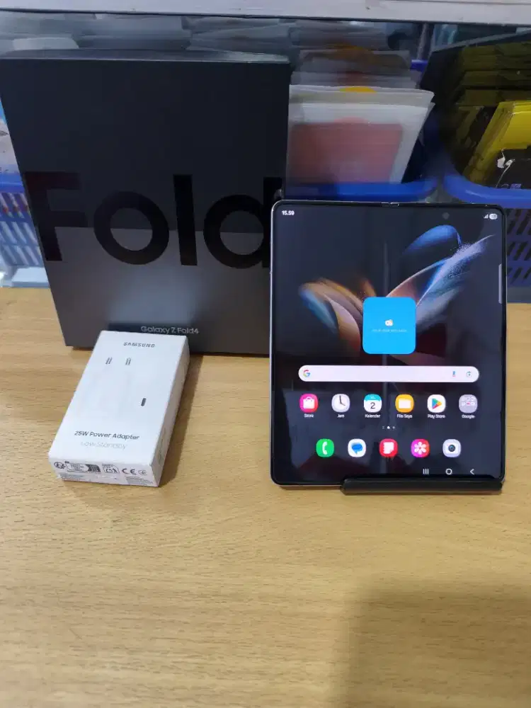 di jual second samsung zfold 4 RAM 12GB/ROM 512GB