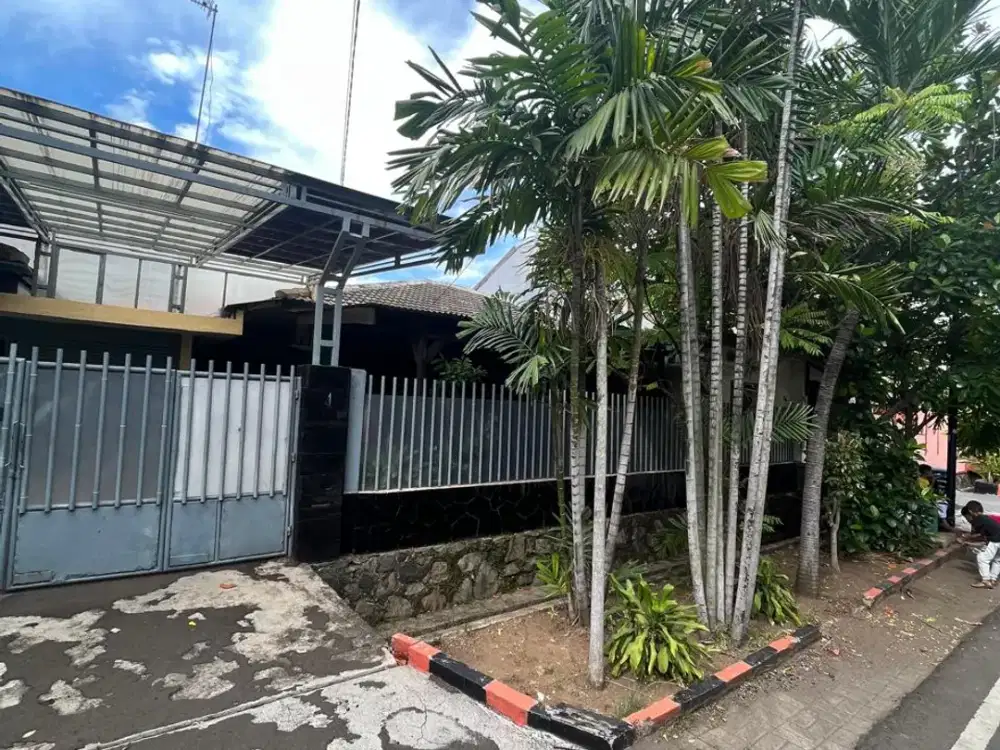 Rumah Murah Strategis Pinggir Jalan Bebas Banjir Di Kayu Putih Jakarta Timur