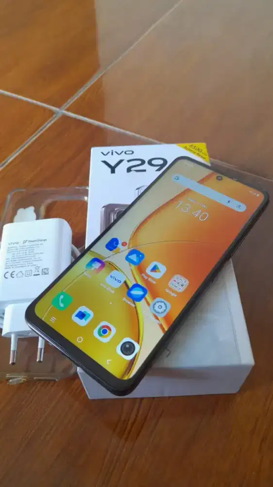 Vivo y29 8+8/ 128 Fullset Mulus Nominus