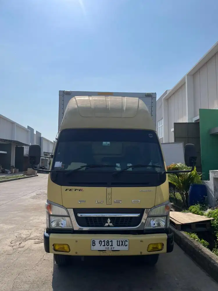 Mitshubisi  FE74 Long Box