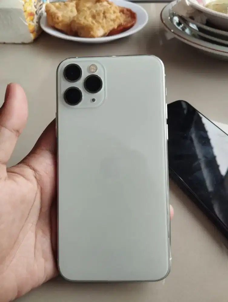 Iphone 11 Pro All Operator 256GB (Silver)