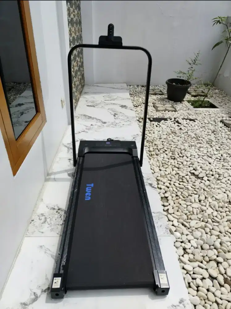 Treadmill listrik / running pad / walking pad murah