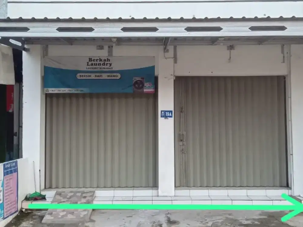 Ruang Usaha Strategis 2 Lantai Dijual/Disewakan di Mlati Sleman #Kode : RK 003