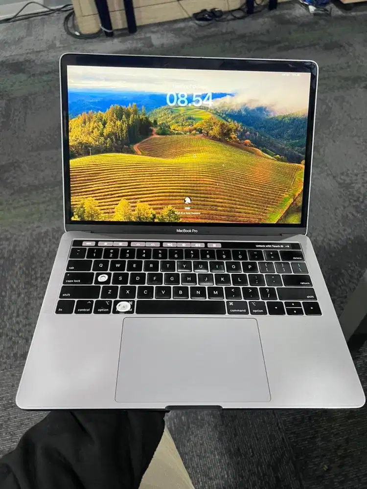 Macbook Pro 13 2018, Touchbar 4 Port Thunderbolt
