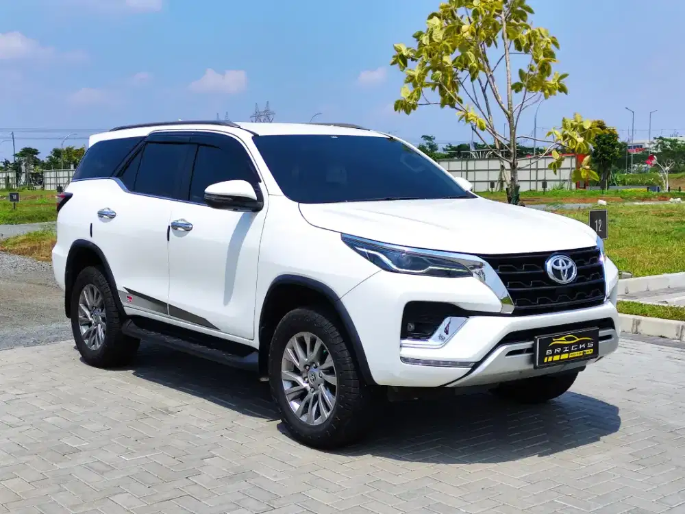 Fortuner VRZ 2.8, AT, 2022, diesel