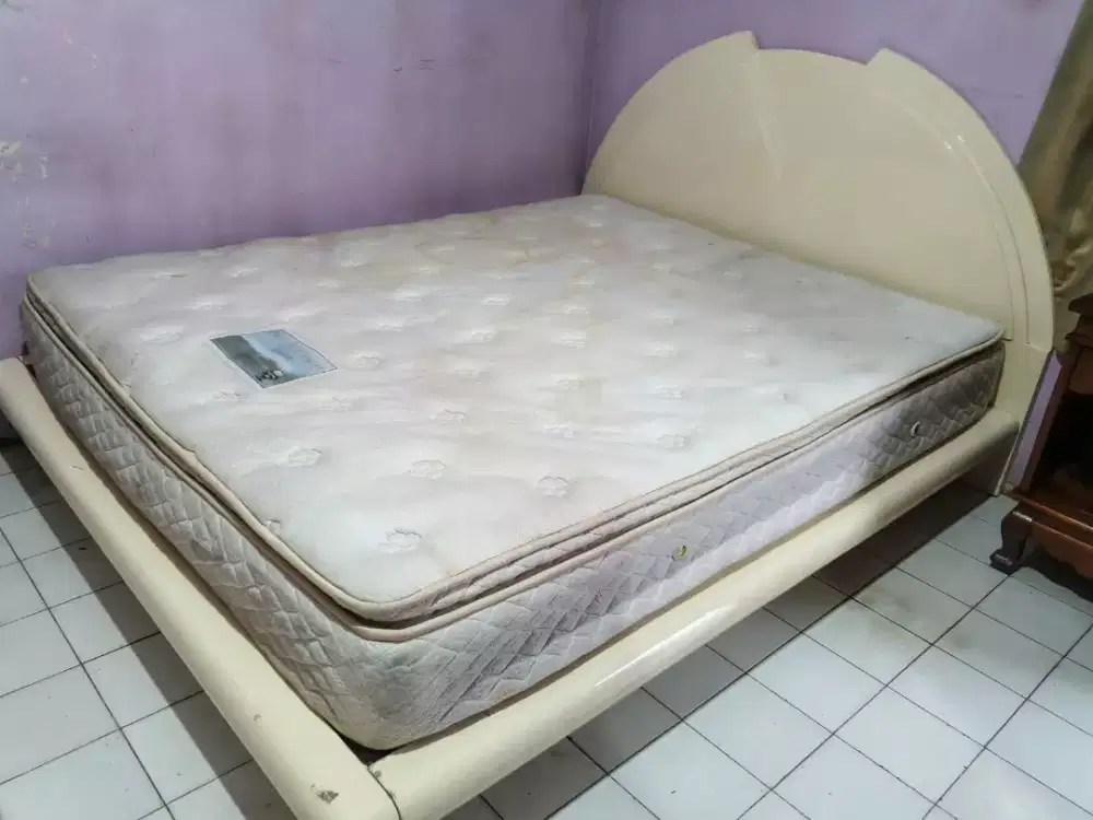 Jual murah 1 set ympt tidur plus kasur springbed uk 160x200