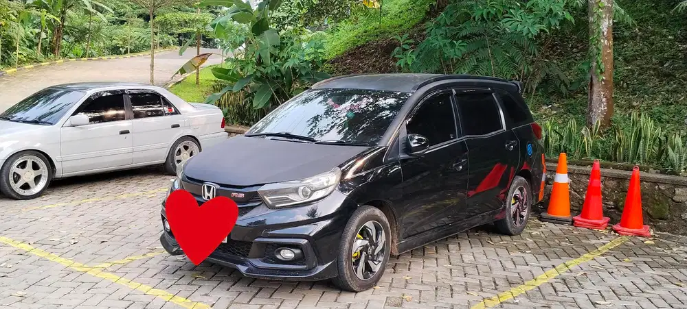 Honda Mobilio RS matic pakai pribadi harga 117jt 2015