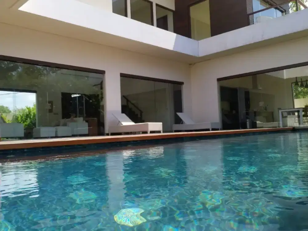 Dijual Cepat Villa Cantik Di Ungasan Bali