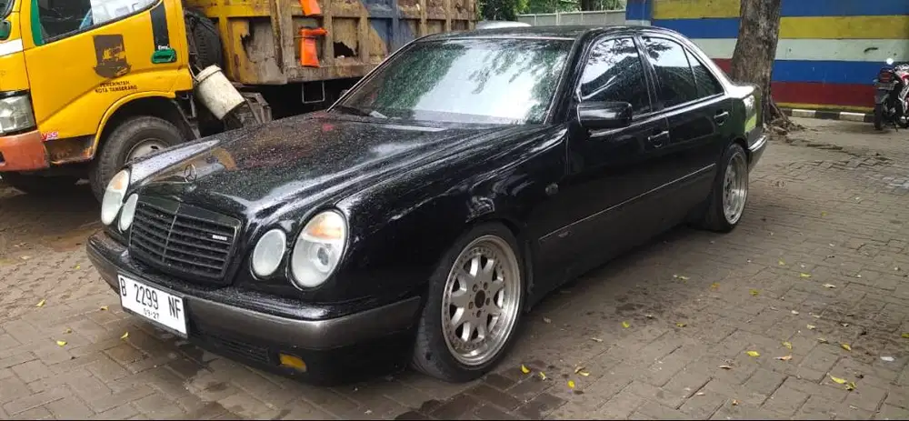 Jual Mobil Mercy E 230 ( Tahun 1997 )