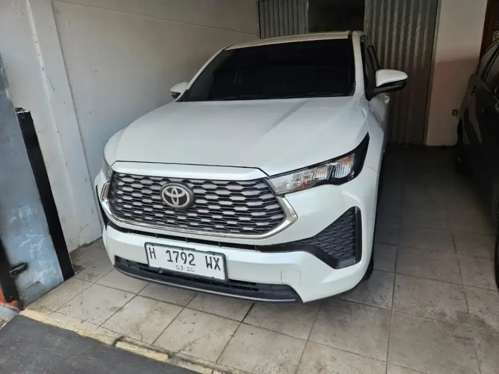 Kijang Innova Zenix G 2.0 CVT 23 Puith