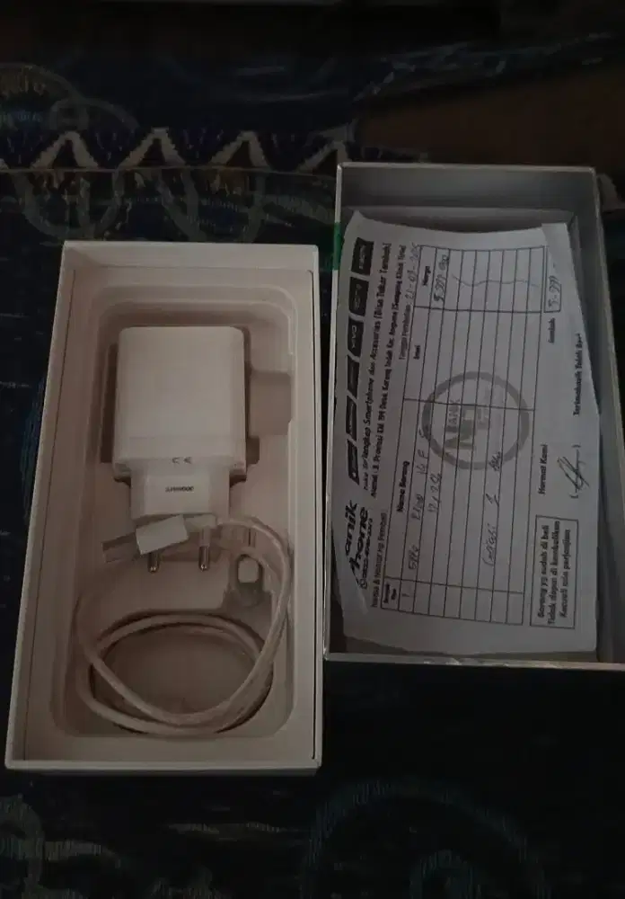 Di jual hp Reno 14f 5g 12/256