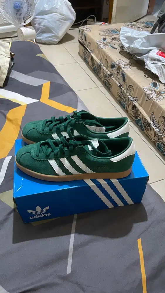 Adidas Stadt Green White UK 42 2/3