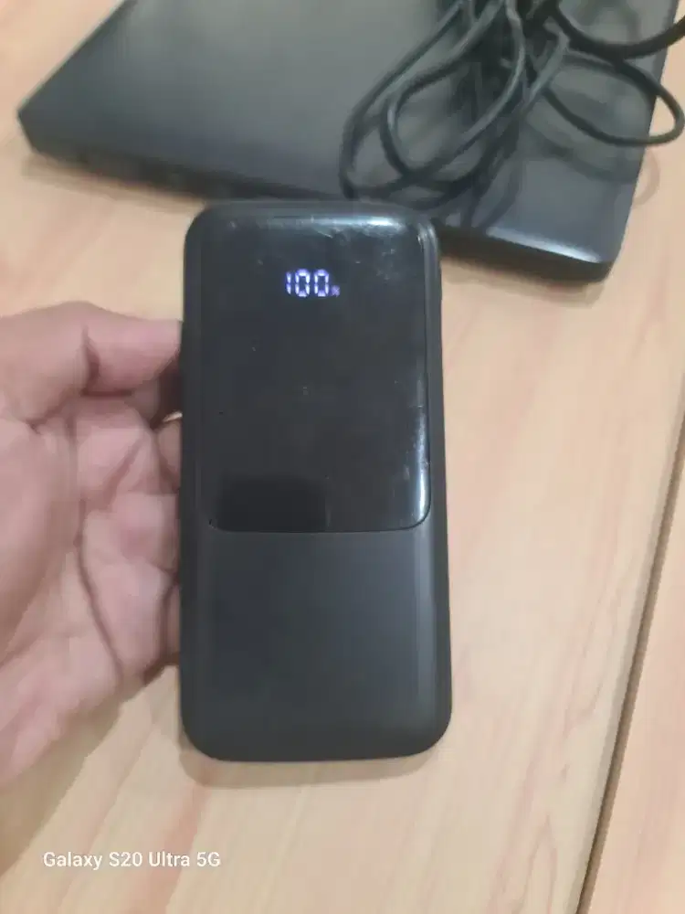 Power Bank USAMS 10.000mAh Real Capacity dan Fast Charging