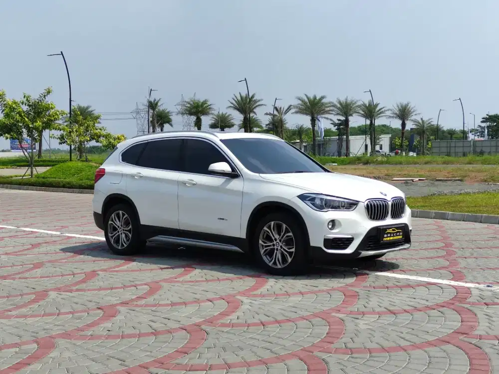 X1 1.8 sdrive xline, AT, 2018