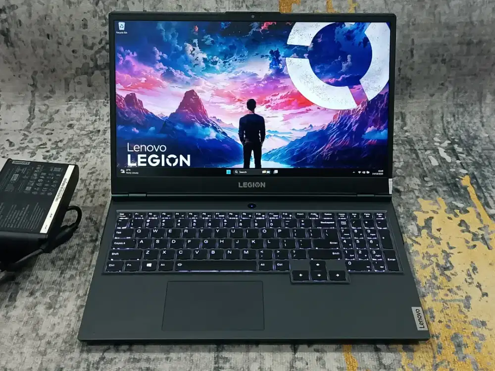 Lenovo Legion 5 Ryzen 5-4600H 16GB 256GB 1TB GTX 1650 Ti 4GB Like New