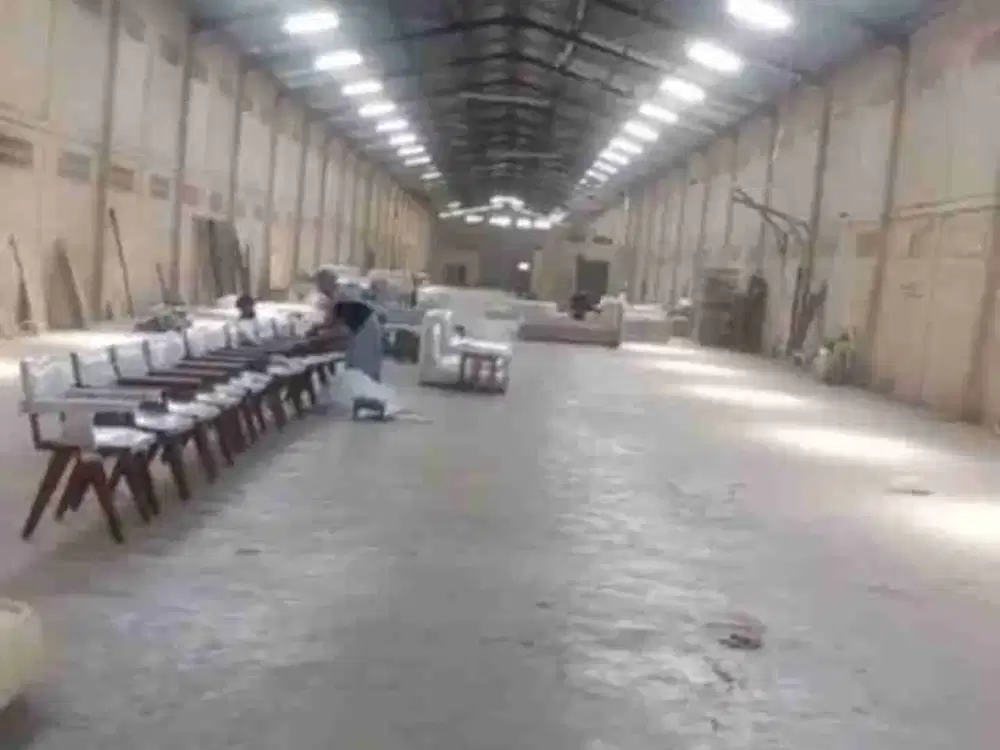DIJUAL GUDANG JALAN RAYA JEPARA - KUDUS, JATENG
