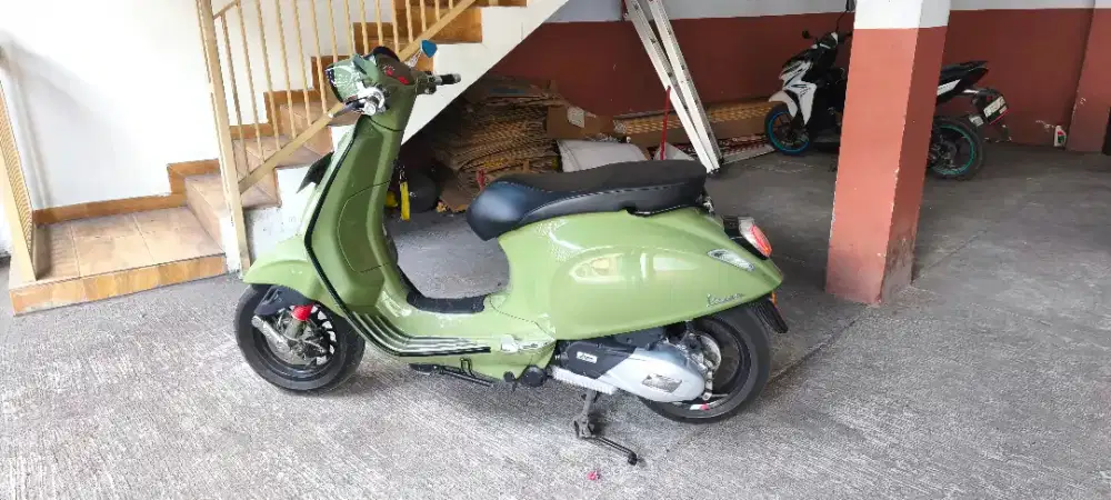 Vespa Matic Sprint iGet ABS Hijau