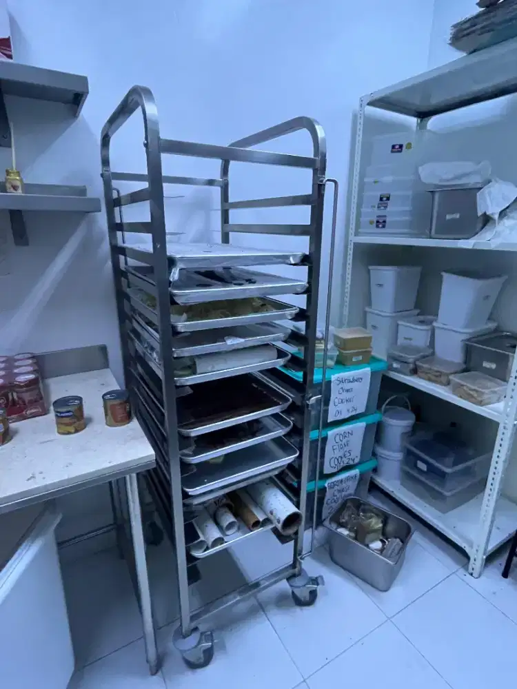 Rak troli loyang stainless steel (rack oven trolley)