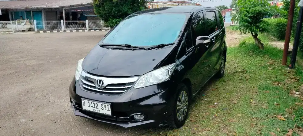 Honda Freed PSD 2013