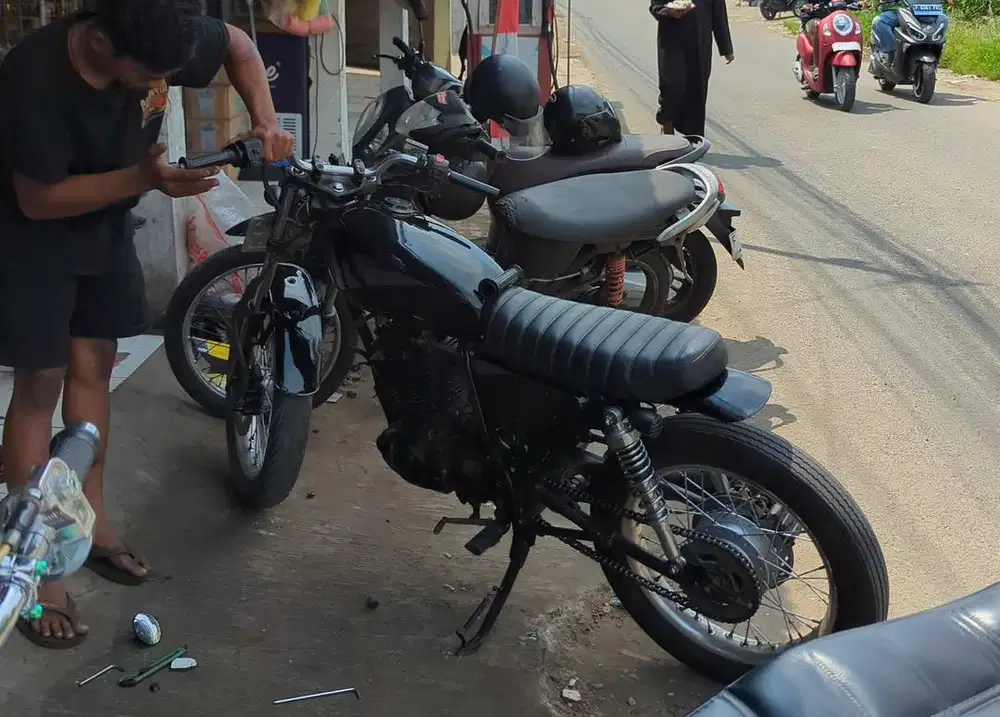 Motor Custom Japanesse Style Basic Thunder