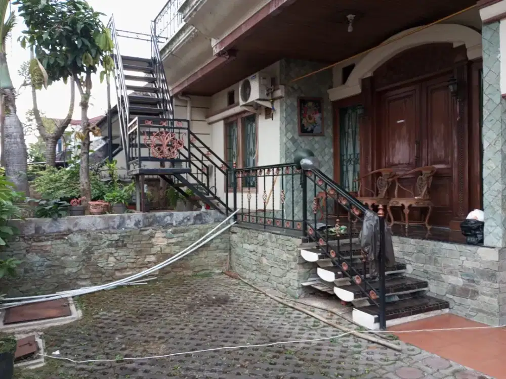 Dijual Rumah Strategis Tengah Kota Di Sayap Burangrang
