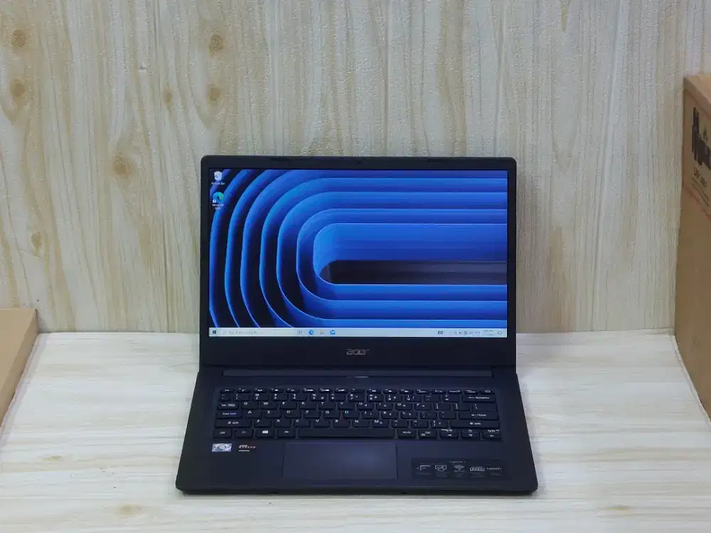 ACER ASPIRE 3 AMD ATHLON 3050 RAM 4GB SSD 256GB
