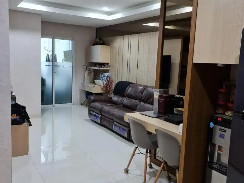 Condominium Green Bay Pluit Tipe 2 Bedroom Full Furnished View ke Kota Siap langsung huni