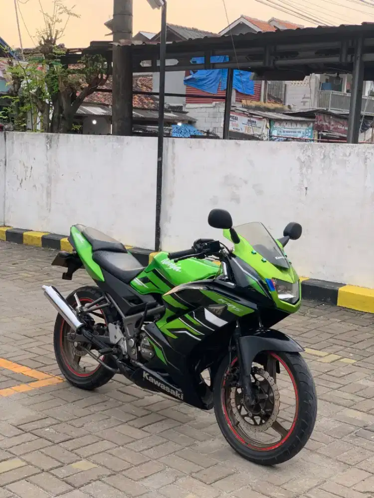 Kawasaki Ninja RR