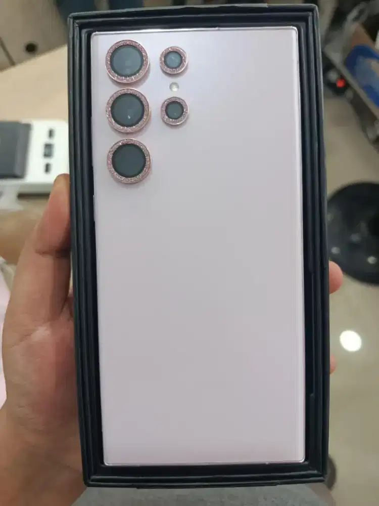 Samsung s23utra 12/512gb full dus sama kabel